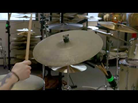 1960s Zildjian 18" A Crash Cymbal 1957g image 6