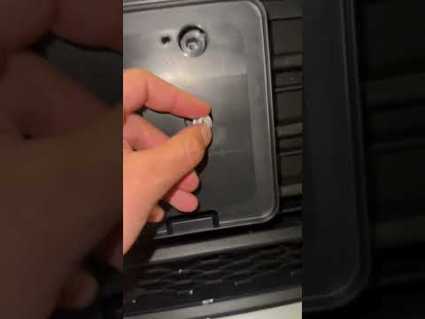 Installing your Toyota front license plate bracket