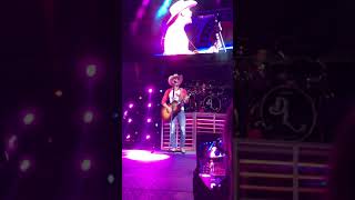 Dustin Lynch Why We Call Each Other Kansas City 2017