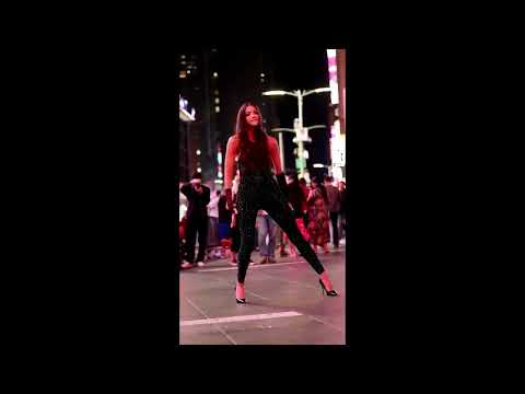 Beyonce Shakira Heels Dance Video in Times Square NYC ✨ - Liz Sanchez [EXTENDED VERSION]