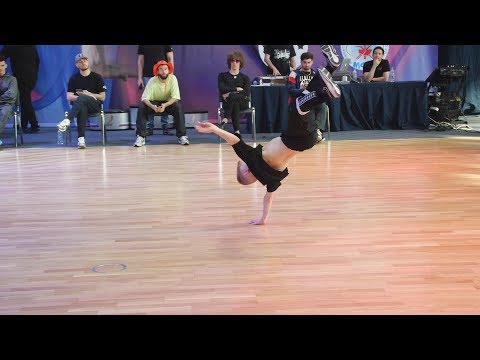 3/4 final 7-10 bboy Power Jet vs bboy Тайлунг - брейкданс чемпионат г.Москва