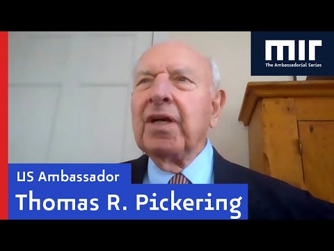 Thomas R. Pickering | Ambassador to the Russian Federation, 1993 - 1996