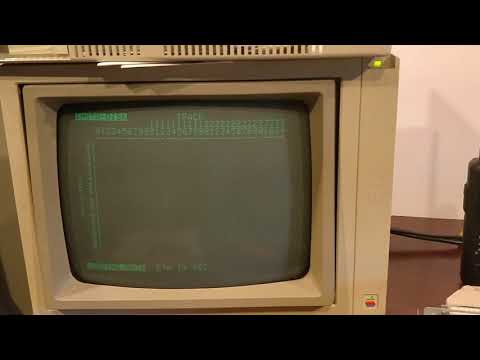 Formatting and installing Applesoft DOS 3.3 onto a floppy for a Apple IIe