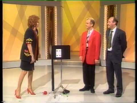 Cilla Black and Wayne Dobson : Surprise Surprise - www.dtrik.com