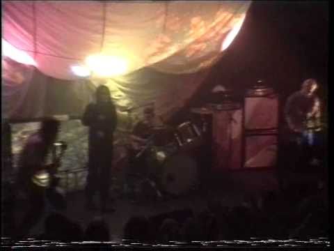 Kyuss - 03 - Supa Scoopa And Mighty Scoop (Live Essen 1995)