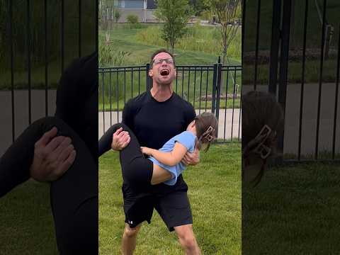 DAD FIGHTS AN OLD LADY #shorts