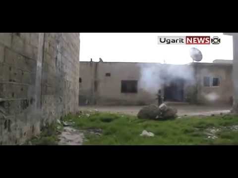 استهداف قوات النظام بقذائف الهاون في دير بعلبة في مدينة حمص