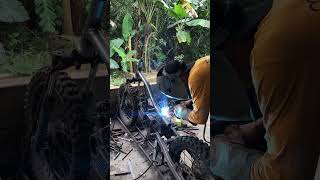 Download lagu proses pertama pembuatan rangka trail bebek RBT pakai mesin yamaha jupiter🫰🏻 mp3