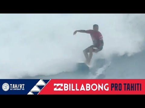 De Souza vs. Durbidge vs. Young - Round One, Heat 2 - Billabong Pro Tahiti 2017
