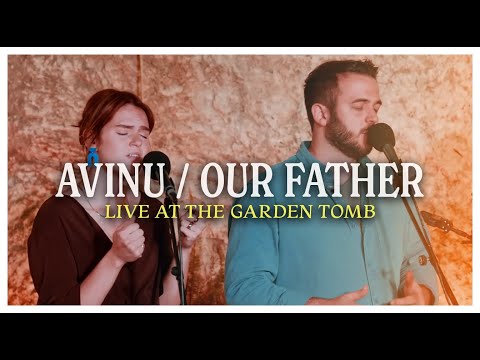 Hebrew! “The Lord's Prayer" 🎶 OUR FATHER / AVINU 🔴 LIVE at the GARDEN TOMB אבינו