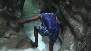 preview picture of video '27 waterfalls in Dominican Republic'