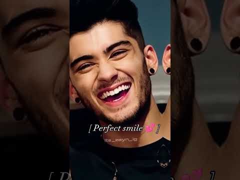 😍 perfect body with a perfect smile 💖 Zayn Malik status #zaynmalikwhatsappstatus