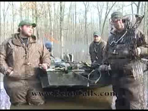 Foggy Mornin' Mallard Bowhunt   Stickin' Em' Like HOGS