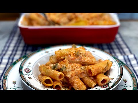 Pasta al forno con Carciofi Piatto Ricco e Gustoso - Baked Pasta with Artichokes Rich and Tasty Dish