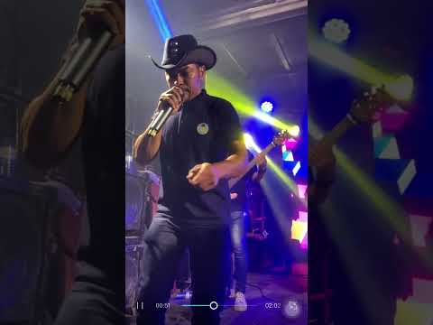 Paulinho vaqueiro na vaquejada do parque Jose Francisco Aguas Belas-PE