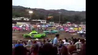 preview picture of video 'Mariposa Demolition Derby 2013 - Heat 1'