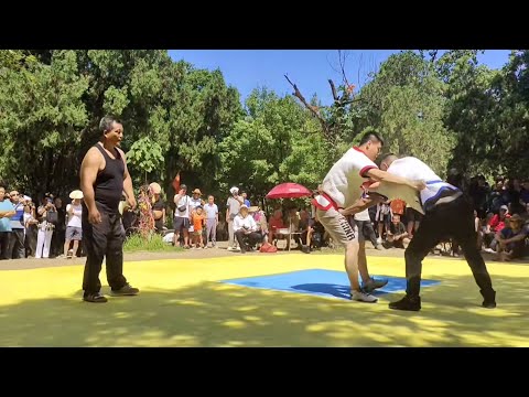 Judoka Tries Shuai Jiao (Chinese Wrestling) - Judo vs Shuai Jiao