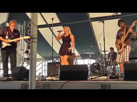 The Sena Ehrhardt Band 
