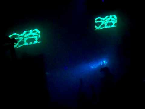 Wolfgang Gartner - Fire Power with La Roux - In for the Kill Live Vision Chicago 8-7-10