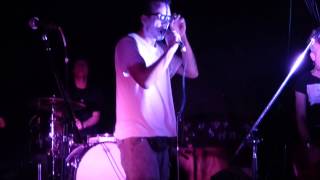 Drogadictos - aprendiendo a comer vidrieras (Dios)