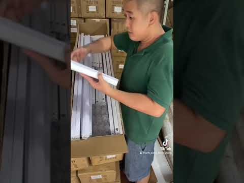 Đèn thả tổ ong - showroom ôto