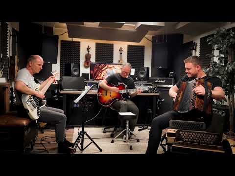 „Bunter Herbst“ - Komp. Patrik Hoetzl - gespielt im Trio