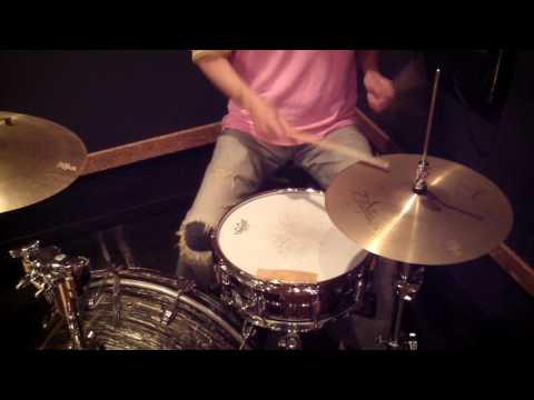 Nate Smith 's Funky Groove and Fill #1 ( 32nd Note Hi-Hat Fill ) - Drum Lesson #304
