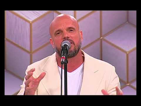 Boban Rajovic - Pricaj Mi O Sebi (Piano Acoustic)