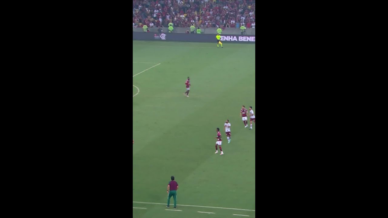 GABIGOL E NINO ACABAM EXPULSOS | FLAMENGO X FLUMINENSE | #shorts | ge.globo