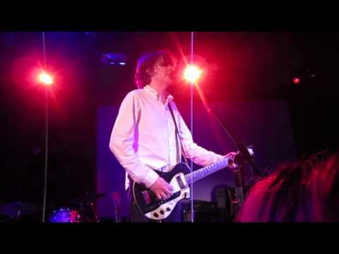 Jon Brion - builds a song right before your eyes!