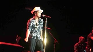 Bruno Mars -  Show Me &amp; Our First Time at Rock In Rio