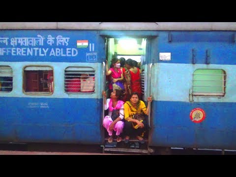 Crowded passenger train | Lalgola -Kolkata Passenger train | Indian Railway Video