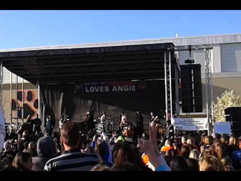 Angie Miller - "Love Came Down" - Live @ The Beverly High School 5/4/13