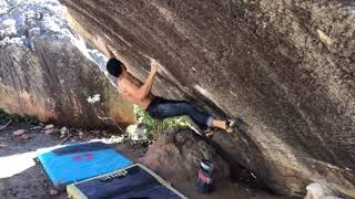 Video thumbnail of Pendragon, 8a. Rocklands