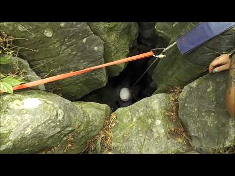 Exploración Cerro Largo Marzo 2020, registro de cueva dentro de zona Puntas del Tacuari