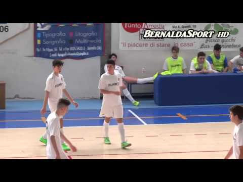 Bernalda Futsal - F. Paterno allievi 16/01/2016 HD