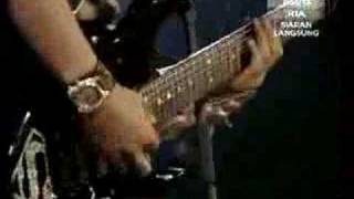 Download lagu amuk - akar dan bumi mp3