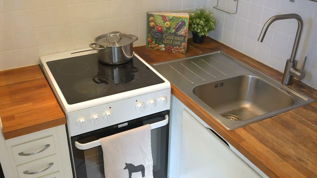 1 rum Lägenhet på Skebokvarnsvägen 321 Högdalen Stockholms kommun - video