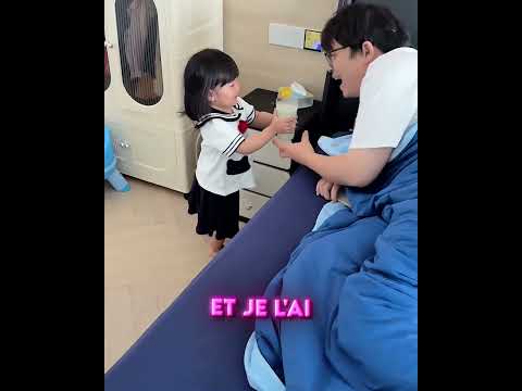 CE BÉBÉ DE 3 ANS FAIT ÇA CHAQUE MATIN ! 😱🍳
