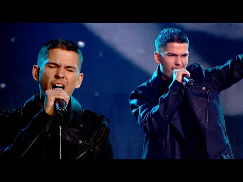 Performancë yjesh, Klejvi Kapeta mahnit publikun dhe jurinë me zërin e tij - Albania’s Got Talent