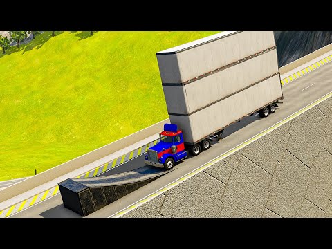 Mobil vs Metal Ramp - BeamNG Drive