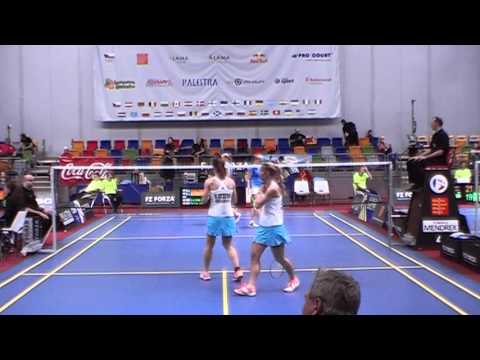 MMČR badminton 2015 - Gabriela Stoeva Stefani Stoeva - Emilie Juul Moller Cecilie Sentow