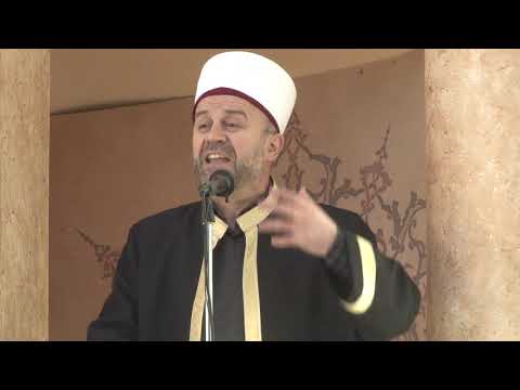 Programe për t'i çmendur te rinjtë-Hoxhë Husamedin Abazi