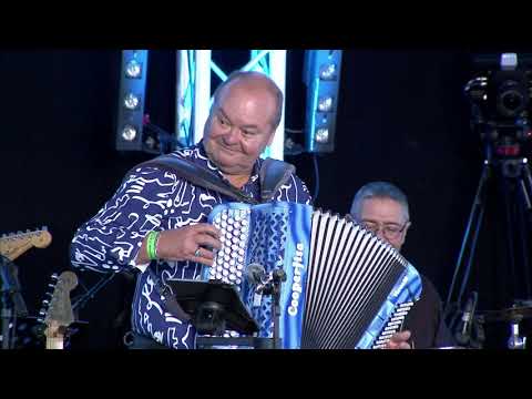 Pierre PERIBOIS - "La java bleue" & "Ah le petit vin blanc"