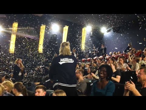 KIDDO KAT - Million Miles (Kino Flashmob Version)