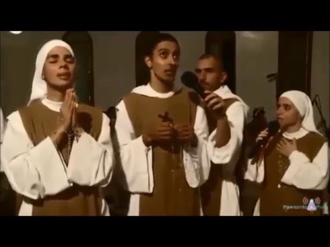 ORANDO EL VÍA CRUCIS CON MARÍA (español/portugués)