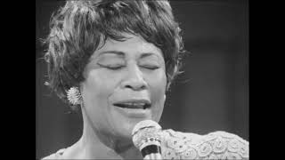 Put a Little Love in Your Heart - Ella Fitzgerald 1970