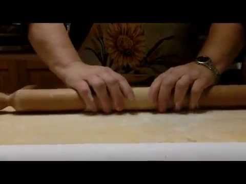 Ravioli fatti a mano e tagliatelle fatte in casa (video ricetta) come fare ravioli ricotta e spinaci