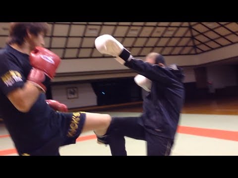 KICK’S キックボクシングのディフェンス練習！