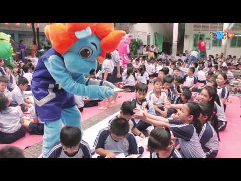 Roadshow + School tour HCM